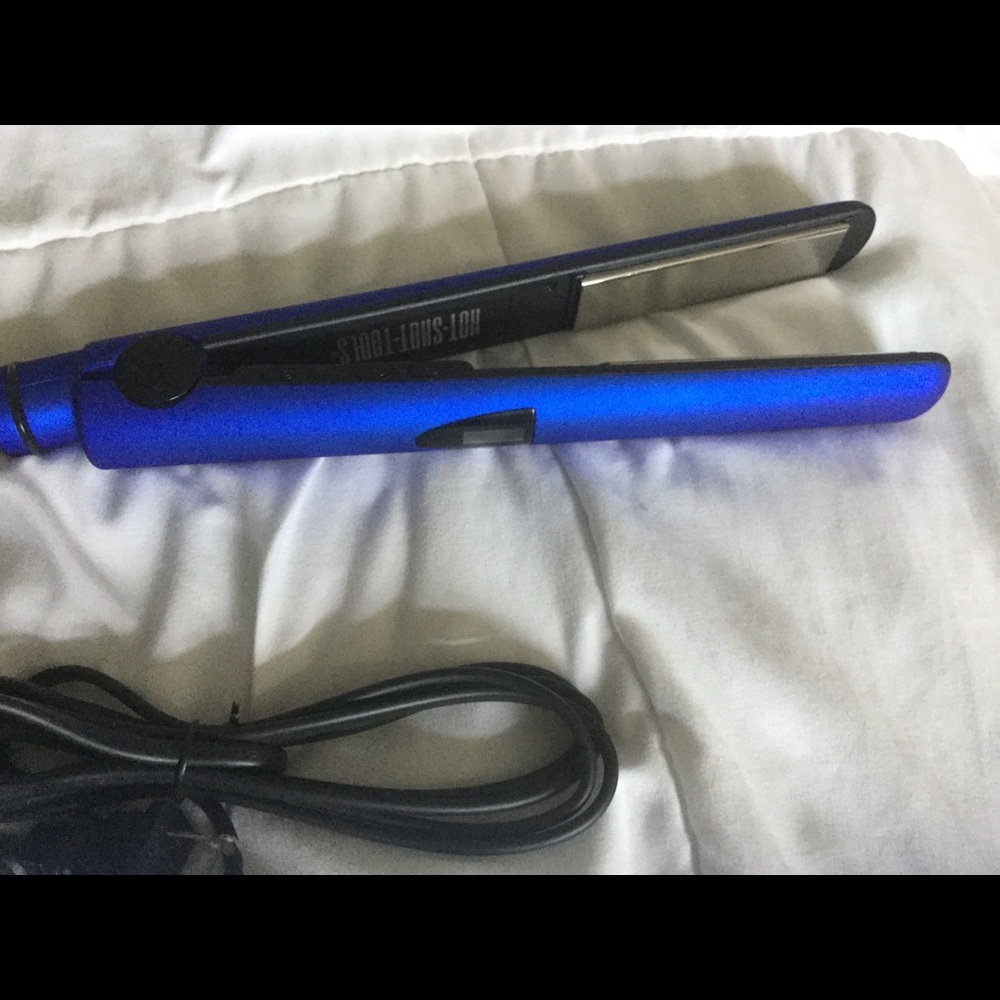 Hair straightener